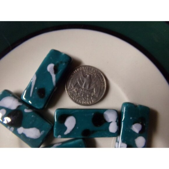 Flat Rectangular Beads - Picture 2 of 2